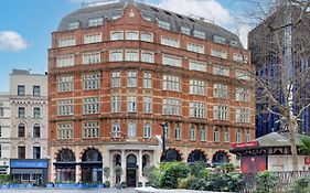 Radisson Blu Hotel, London Leicester Square - Formerly Hampshire 5*